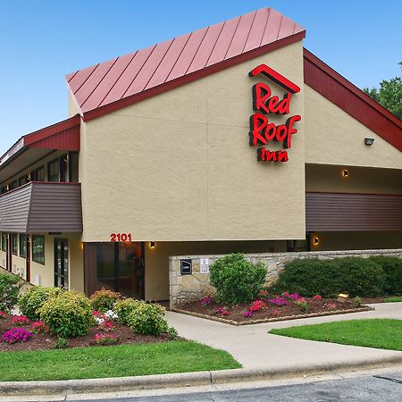 Red Roof Inn Greensboro Coliseum Bagian luar foto